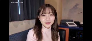 【黄先生探花】白衣高靴大奶萌妹，拨开内裤手指扣逼特写口交骑乘晃动奶子